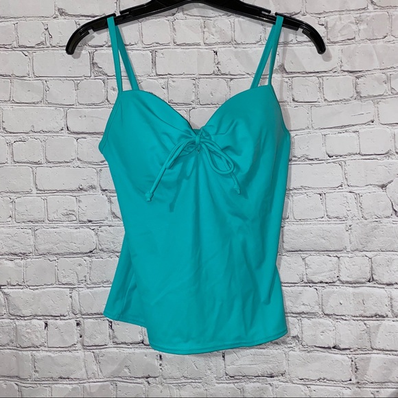Victoria Secret Swim top - Picture 1 of 3